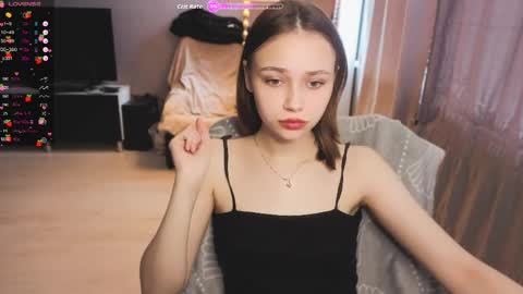 Scarlet online show from April 13, 10:21 am