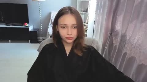 Scarlet online show from June 27, 8:08 am