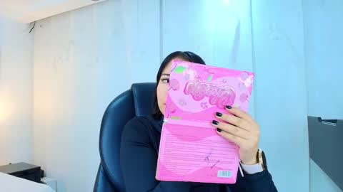  Lina Bedoya  online show from November 29, 11:35 am