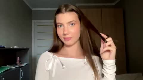 Snapshot of lina_bliss chatting on July 20, 4:42 pm Lina online show from July 20, 4:42 pm