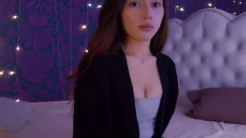 Lillian online show from October 20, 5:02 pm