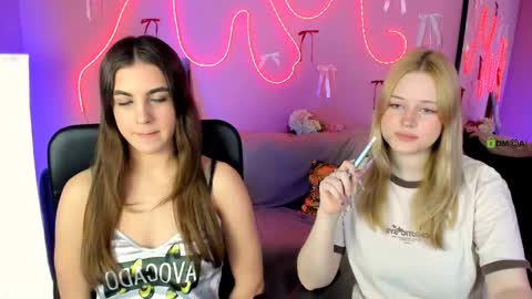 lina_fox12 online show from March 25, 1:28 pm