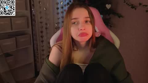 LINA online show from March 6, 1:24 am