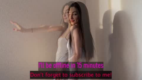 Lina Robbins  online show from December 26, 3:27 am