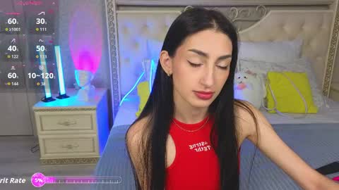Lina Robbins  online show from June 1, 9:38 pm