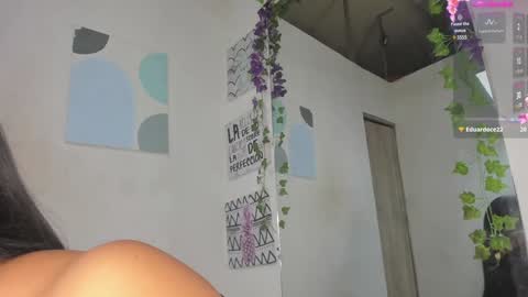 Snapshot of lina_sanchezih chatting on December 4, 3:54 pm LINA SANCHEZ online show from December 4, 3:54 pm