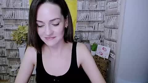 Lina online show from October 8, 6:55 am