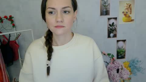 Lina online show from January 6, 6:39 am