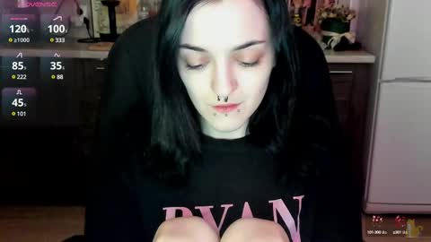 Lina 3  1715622743 online show from February 14, 9:03 am