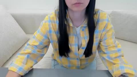 linabay2 online show from May 5, 6:21 am