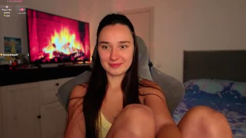 Lina online show from July 31, 11:59 pm