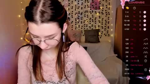 Lina online show from November 24, 8:14 am