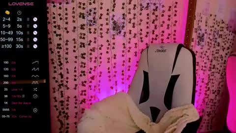 Lina online show from March 16, 2:39 am