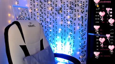 Lina online show from April 9, 4:56 am