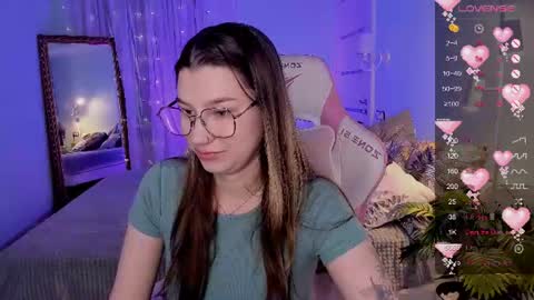 Snapshot of linablossom chatting on July 18, 2:38 am Lina online show from July 18, 2:38 am