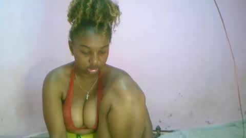 linah1123 online show from October 19, 5:08 am