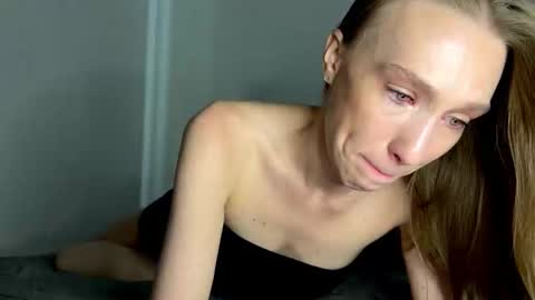 Snapshot of linaspicee chatting on February 10, 7:12 am Lina online show from February 10, 7:12 am