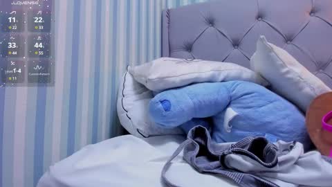 Snapshot of linastark chatting on January 22, 9:13 am L I N A online show from January 22, 9:13 am