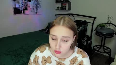 Lina online show from February 28, 12:43 am