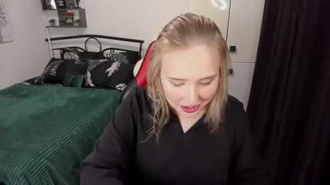 Lina online show from September 22, 10:01 pm