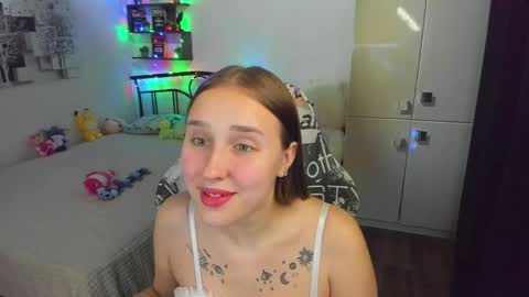 Snapshot of linatruly chatting on May 20, 10:16 pm Lina online show from May 20, 10:16 pm