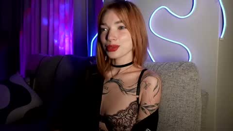 Snapshot of linavelle chatting on May 15, 7:43 pm LinaVelle online show from May 15, 7:43 pm