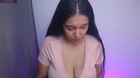 lincy_honeyy online show from July 2, 6:08 am