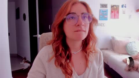 Giggles  online show from December 11, 4:53 pm