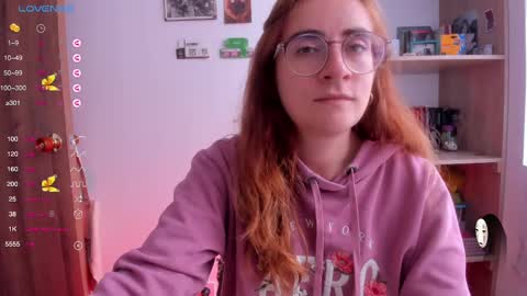 Giggles  online show from February 19, 4:44 pm