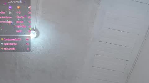 Linda  online show from March 1, 1:51 am