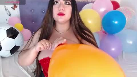 Linda  online show from June 27, 8:58 pm