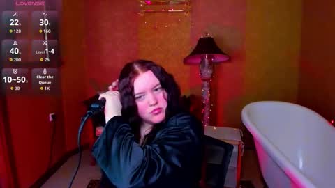 Linda online show from January 7, 4:26 am