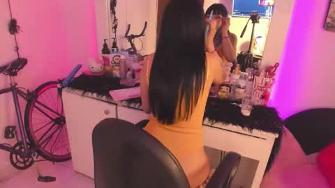 Lindaa maria  online show from March 2, 7:15 am