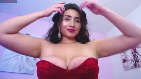 Maria Paula online show from February 13, 3:03 pm