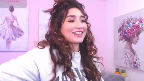 Maria Paula online show from September 12, 12:05 pm