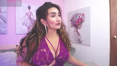 Maria Paula online show from October 22, 12:27 pm