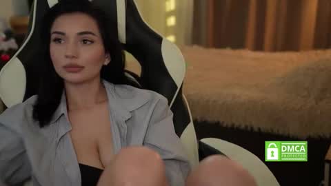 Call me Linda online show from January 7, 8:28 am