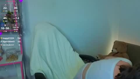 My real name is Olivia online show from February 3, 6:22 am