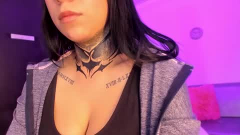 linda miller online show from January 11, 11:02 am