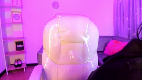 linda miller online show from January 20, 4:32 am