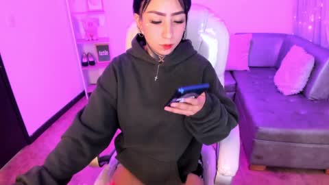 linda miller online show from January 27, 3:04 am