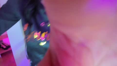 linda miller online show from February 8, 3:19 am