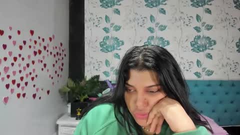 Snapshot of lindabreexlove chatting on March 11, 7:36 pm    online show from March 11, 7:36 pm