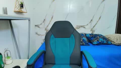  Lindsey  online show from March 10, 2:55 pm