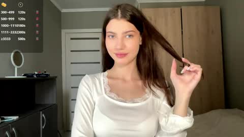 Linda online show from May 1, 12:32 pm