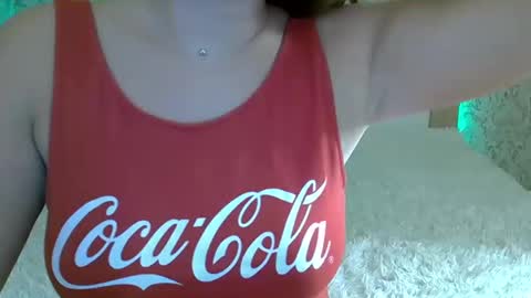 Anna online show from December 4, 1:53 pm