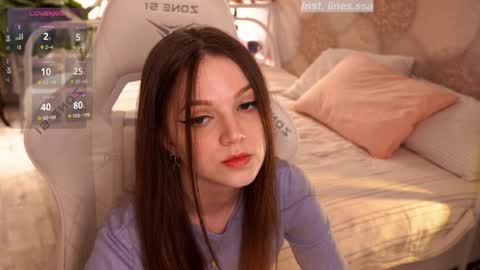 linesssssa online show from April 7, 6:19 pm