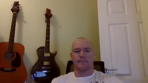 Snapshot of lingerielover234 chatting on February 5, 8:04 pm lingerielover234 online show from February 5, 8:04 pm