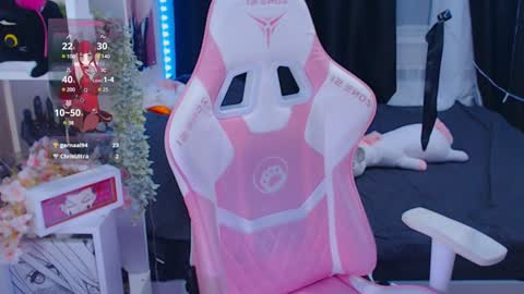 Lina online show from December 1, 5:13 pm