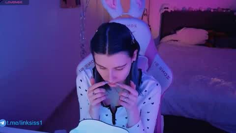 Snapshot of linksiss chatting on February 4, 5:08 pm linksiss online show from February 4, 5:08 pm